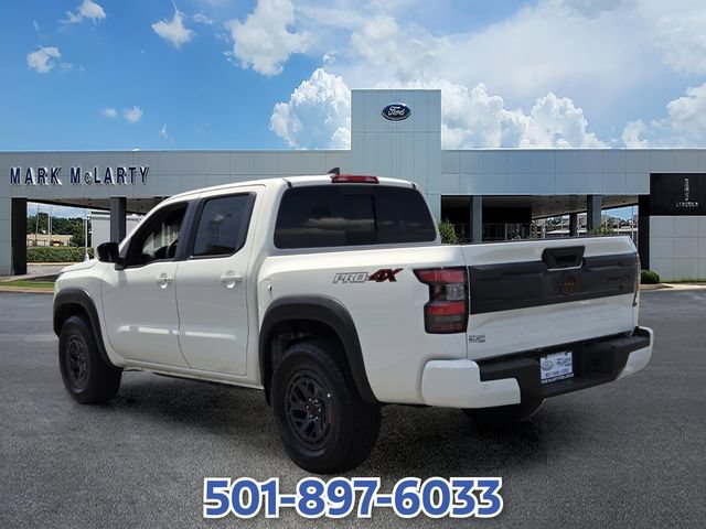 Used 2026 Nissan Frontier PRO-4X AWD/4WD image 3