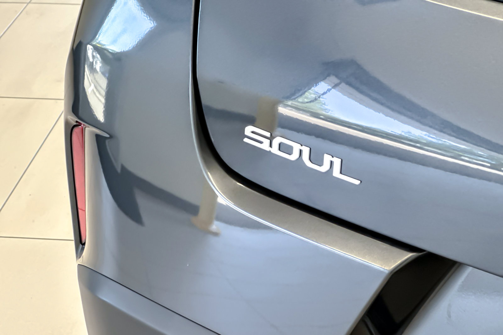 Used 2023 Kia Soul S FWD image 27