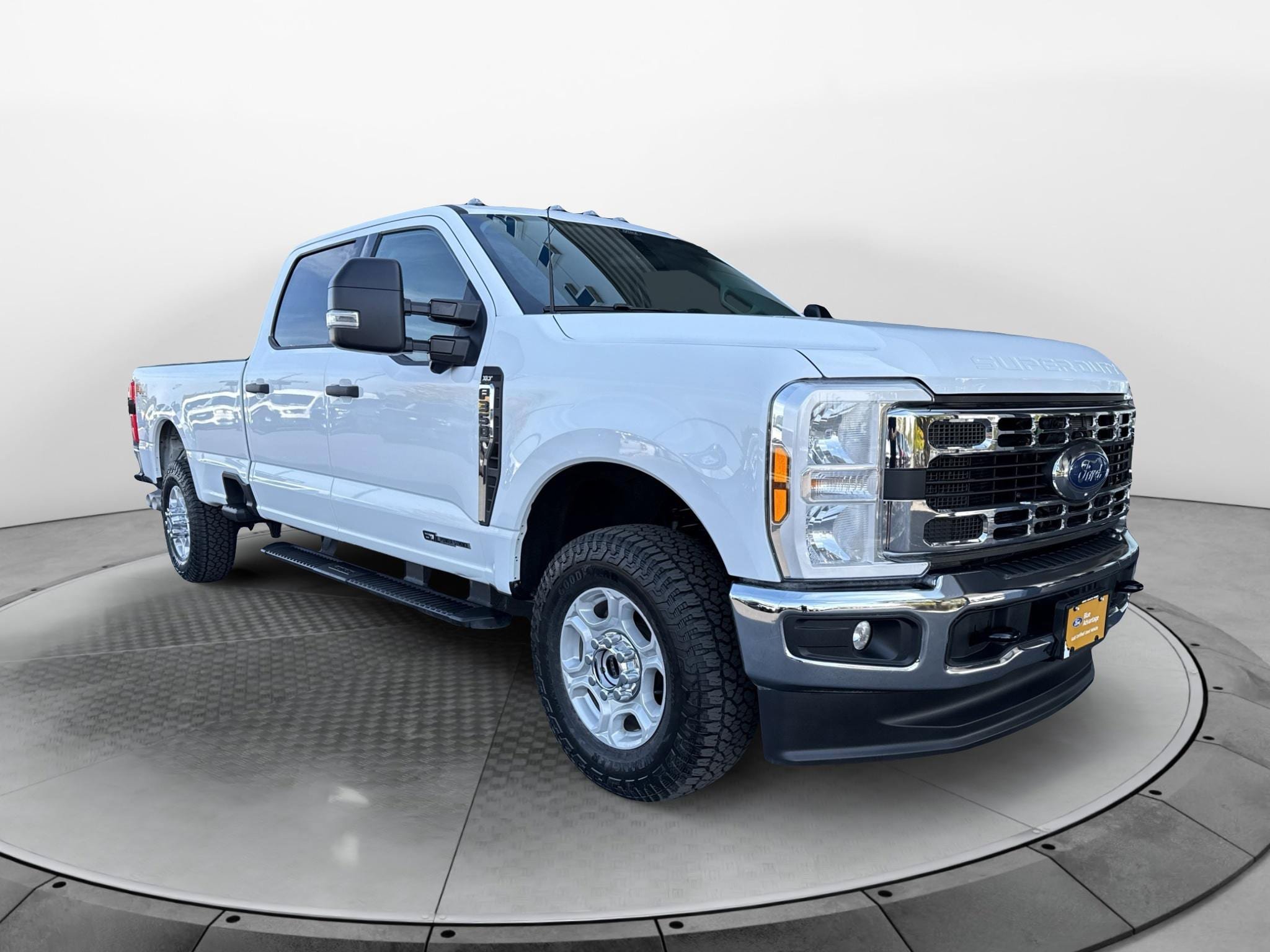 Certified 2025 Ford F350 XLT w/ 360-Degree Camera Package AWD/4WD image 1