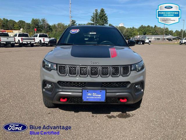Used 2023 Jeep Compass Trailhawk w/ Trailhawk Convenience Group AWD/4WD image 29