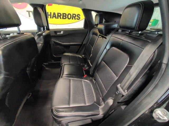 Certified 2023 Ford Escape Platinum image 27