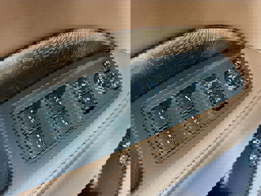 Used 2020 Acura MDX FWD w/ Advance Package image 28