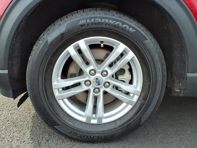 Certified 2022 Ford Explorer XLT w/ Equipment Group 202A image 25