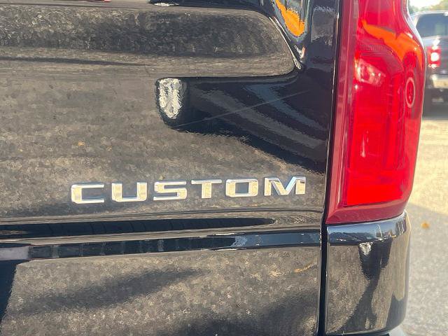 Used 2022 Chevrolet Silverado 1500 Custom AWD/4WD image 13