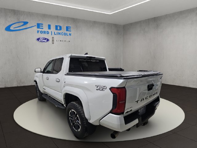 Used 2024 Toyota Tacoma TRD Sport AWD/4WD image 10