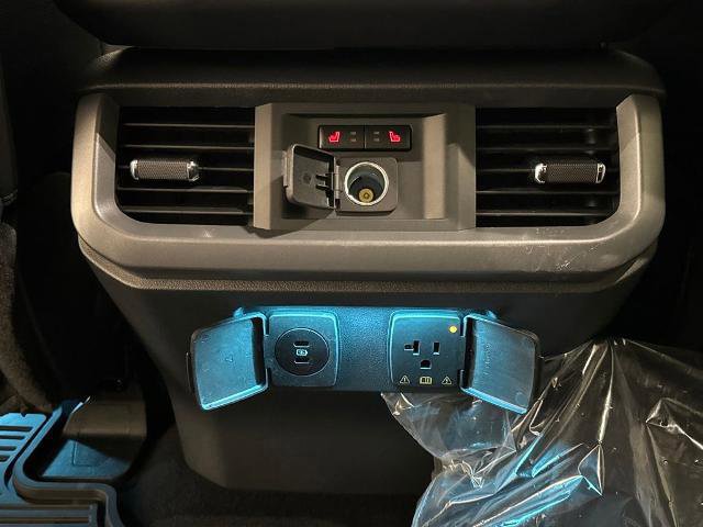 Certified 2025 Ford F150 Lariat w/ Equipment Group 502A High image 33