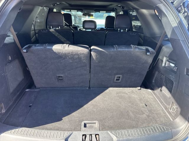 Certified 2021 Ford Explorer ST w/ ST Street Pack image 11