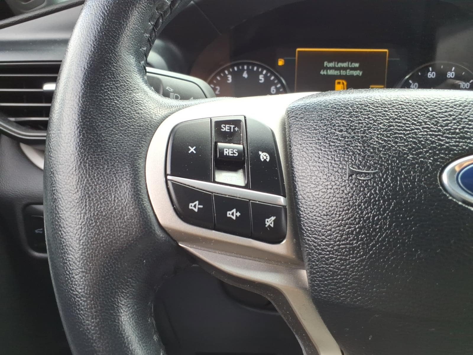 Certified 2023 Ford Explorer XLT AWD/4WD image 24