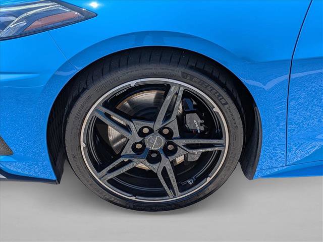 Used 2025 Chevrolet Corvette Stingray Premium Cpe w/ Z51 Performance Package RWD image 24