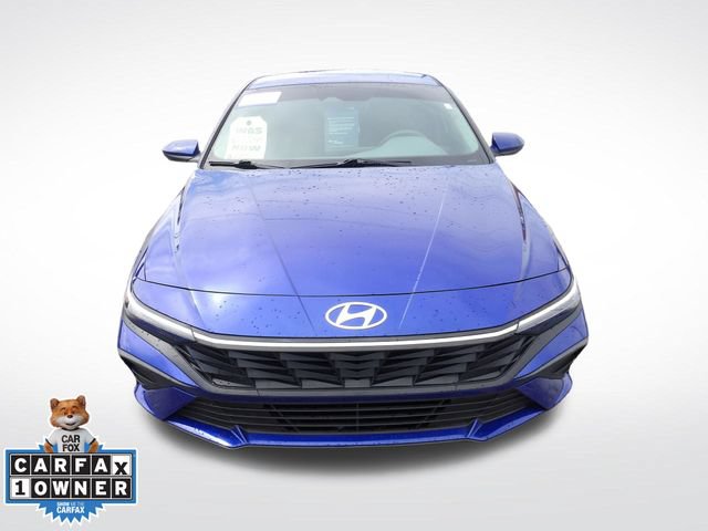 Used 2024 Hyundai Elantra SEL FWD image 2
