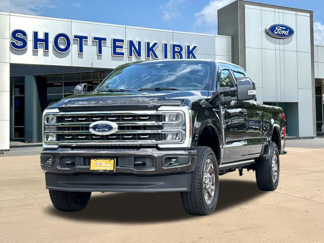 Certified 2024 Ford F250 King Ranch w/ FX4 Off-Road Package AWD/4WD image 3