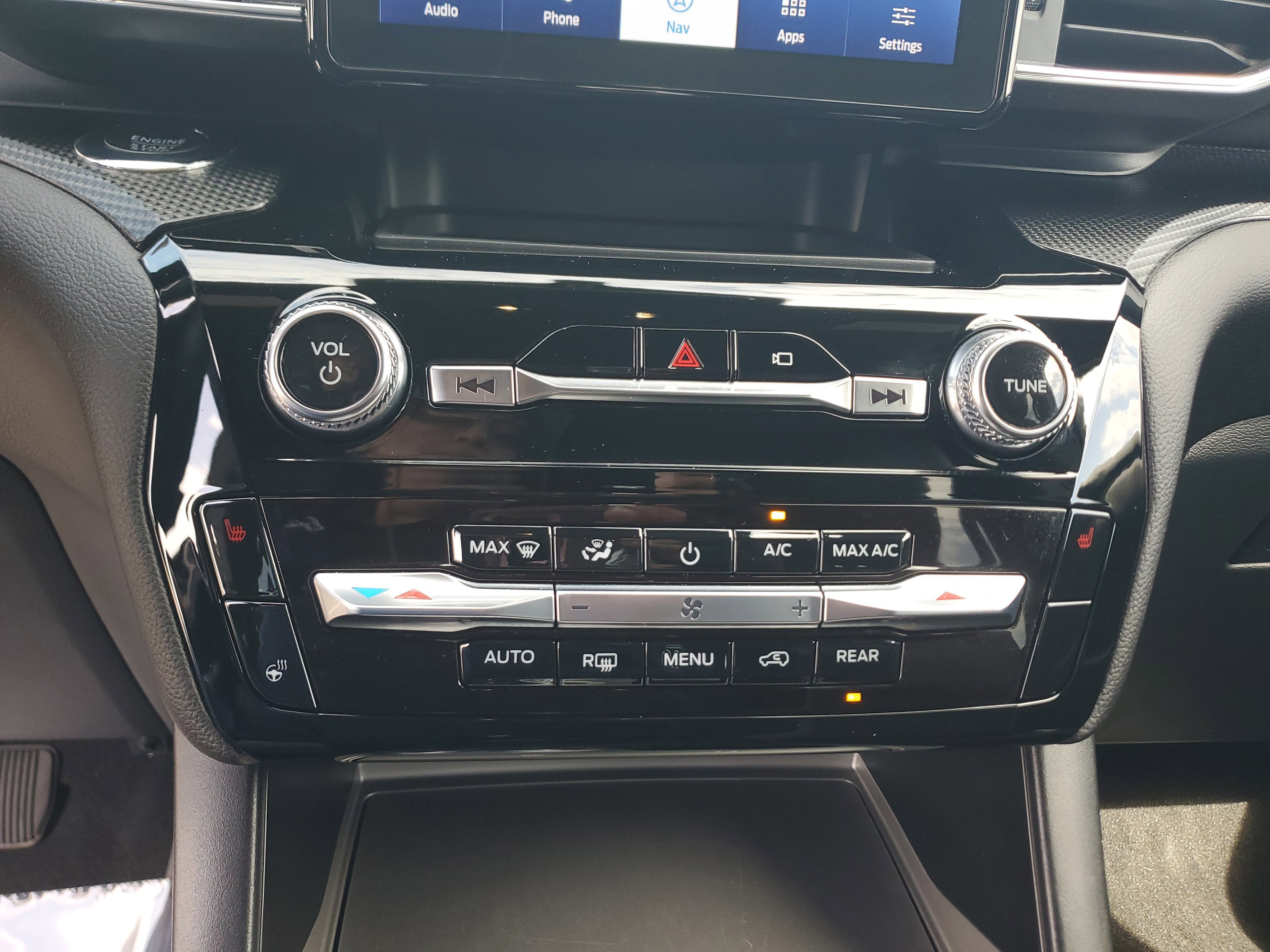 Certified 2023 Ford Explorer ST-Line w/ Class IV Trailer Tow Package RWD image 27