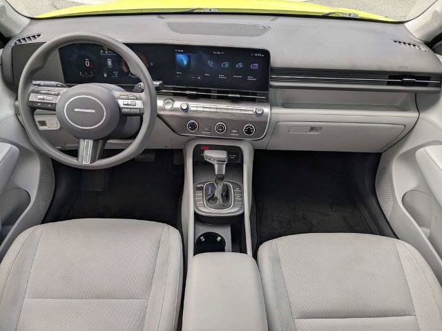 Used 2025 Hyundai Kona SE FWD image 19