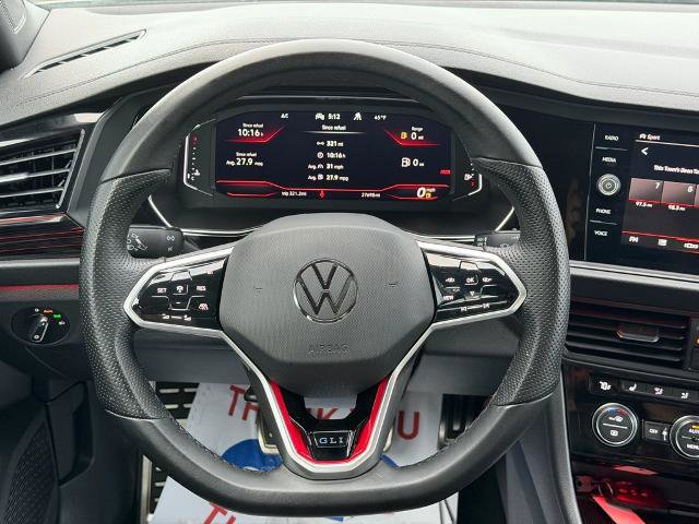 Used 2023 Volkswagen Jetta GLI Autobahn image 14