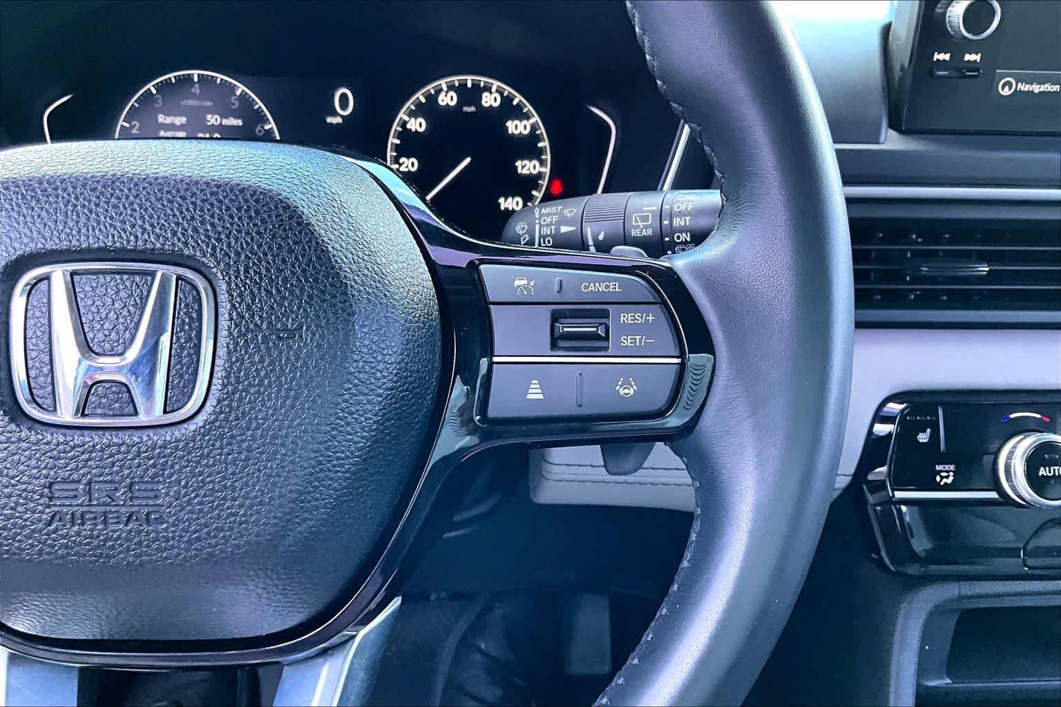 Used 2023 Honda Pilot Touring image 25
