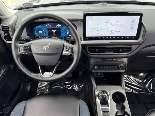 Certified 2025 Ford Bronco Sport Outer Banks w/ Outer Banks Tech Package+ AWD/4WD image 4