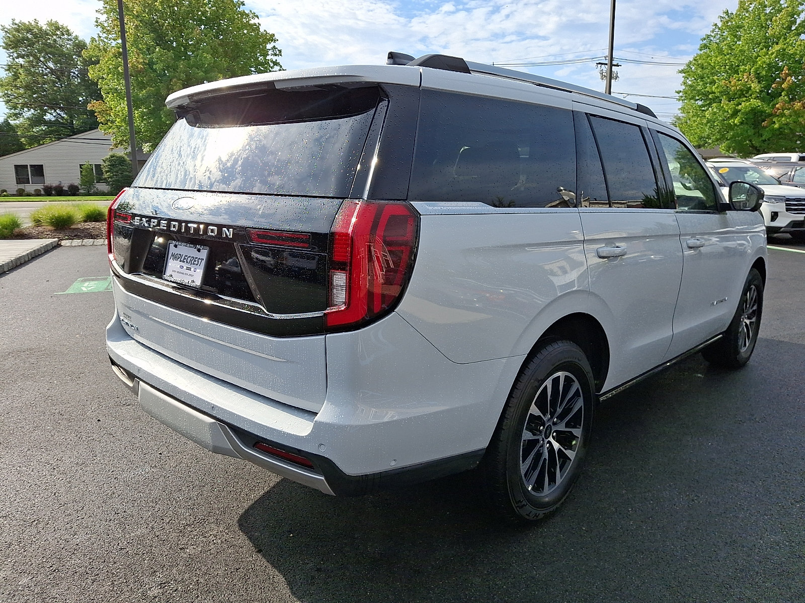 Certified 2025 Ford Expedition Platinum AWD/4WD image 5