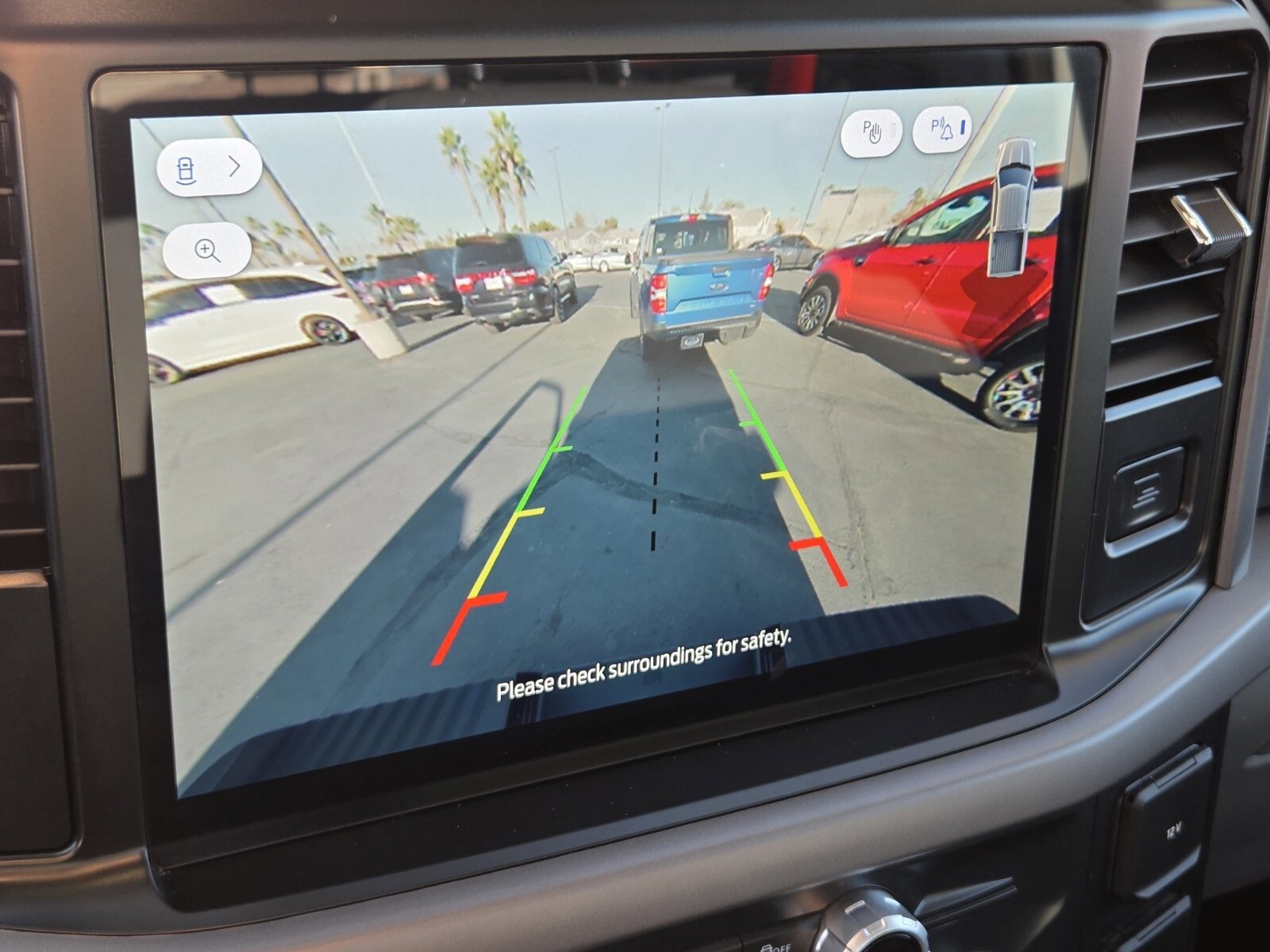 Certified 2025 Ford F150 XLT w/ Equipment Group 301A Standard image 22