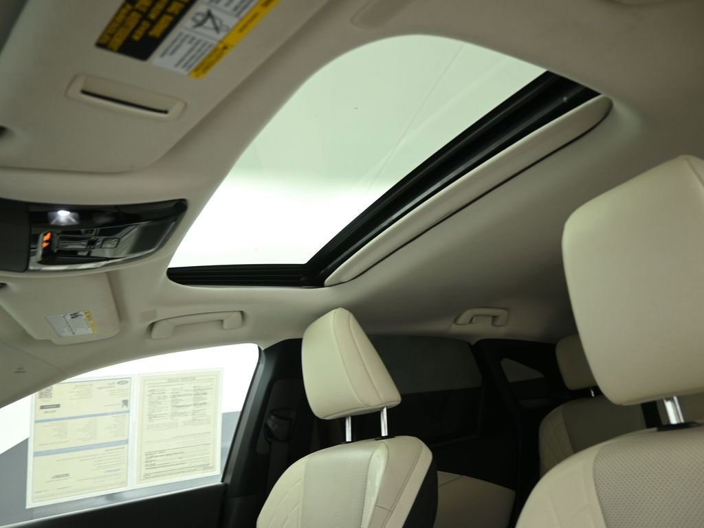 Used 2024 Lexus RX 350h w/ Convenience Package image 45