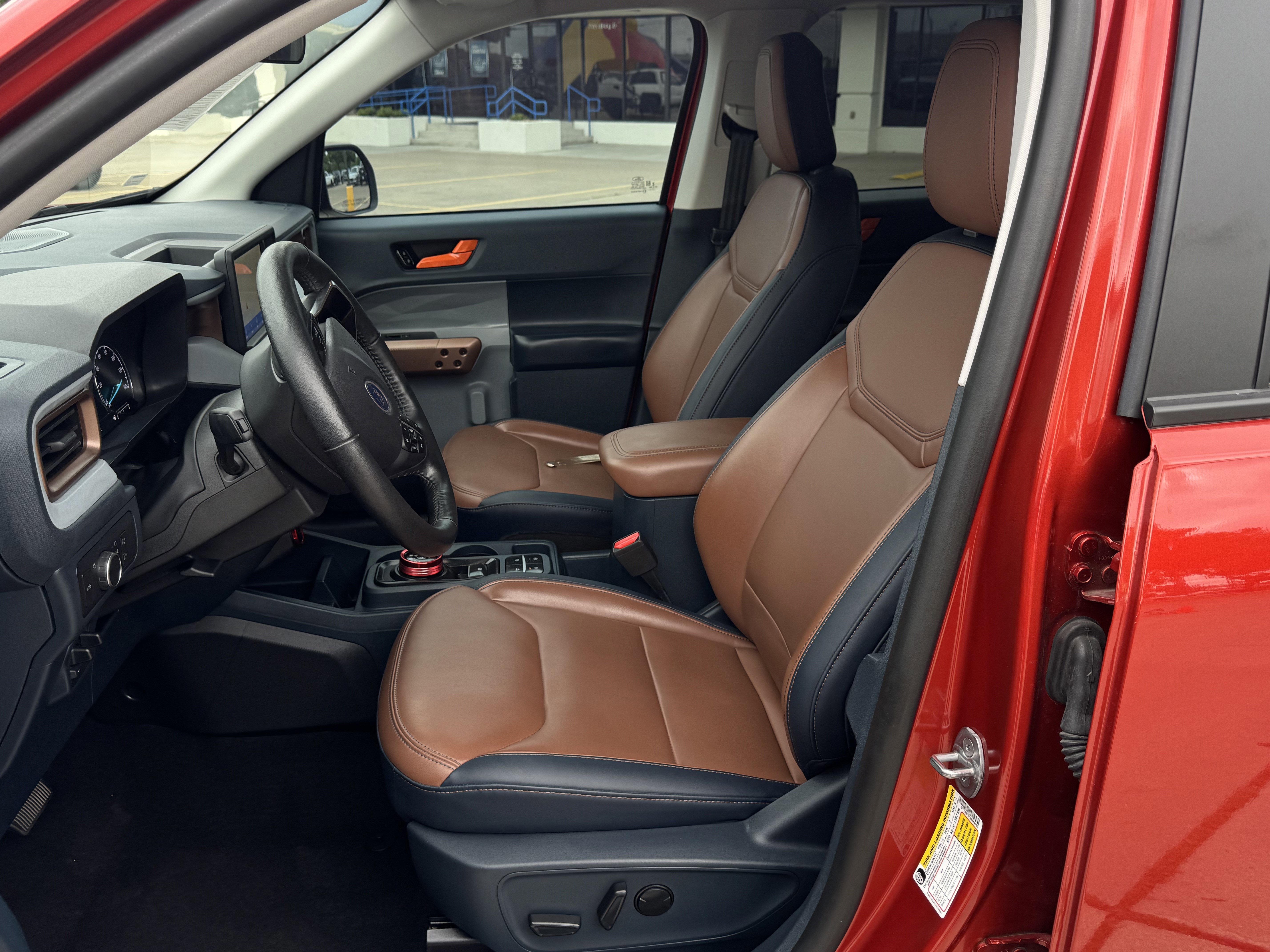 Certified 2022 Ford Maverick Lariat w/ Lariat Luxury Package image 18