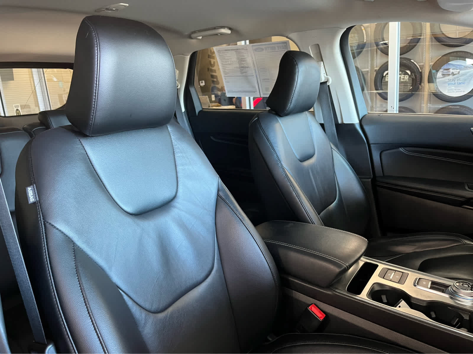 Certified 2022 Ford Edge Titanium AWD/4WD image 40