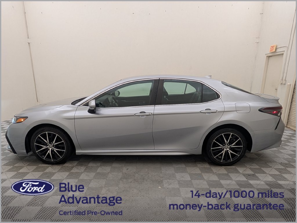 Used 2024 Toyota Camry SE FWD image 10