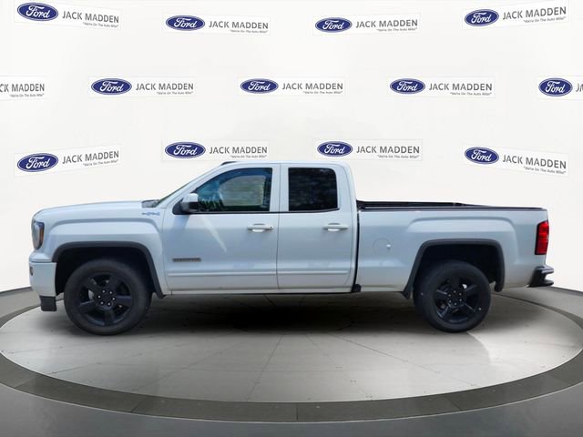 Used 2017 GMC Sierra 1500 SLE w/ SLE Value Package AWD/4WD image 2