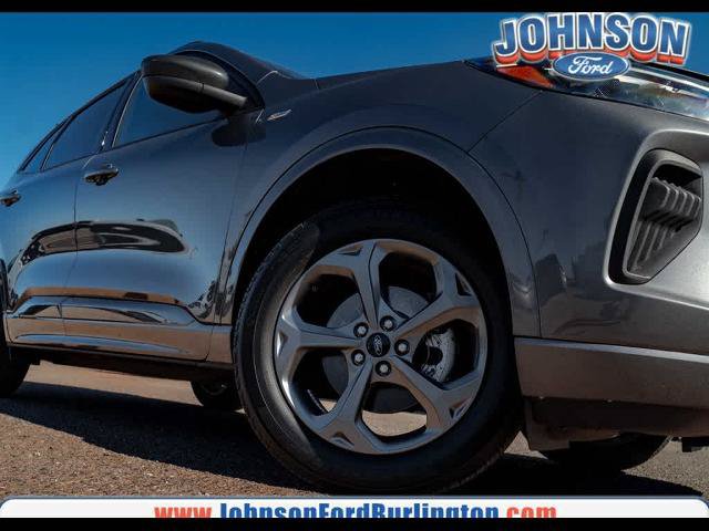 Certified 2024 Ford Escape ST-Line w/ Tech Pack #1 AWD/4WD image 19