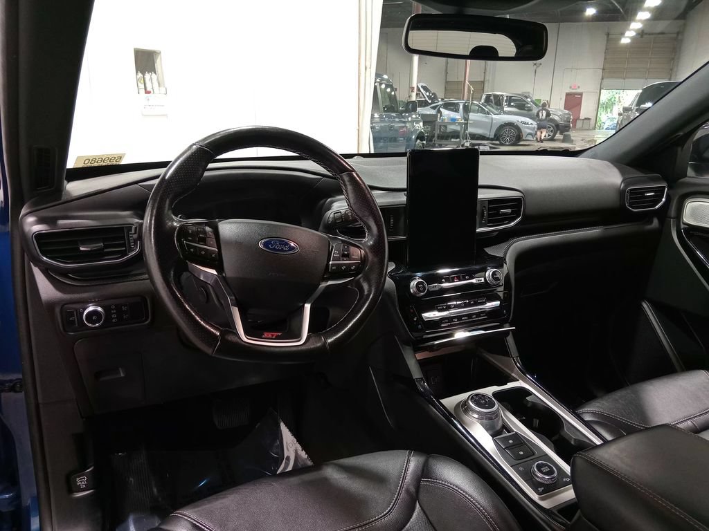 Certified 2023 Ford Explorer ST w/ Equipment Group 401A AWD/4WD image 16
