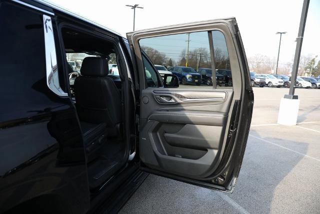Used 2022 GMC Yukon XL Denali image 37