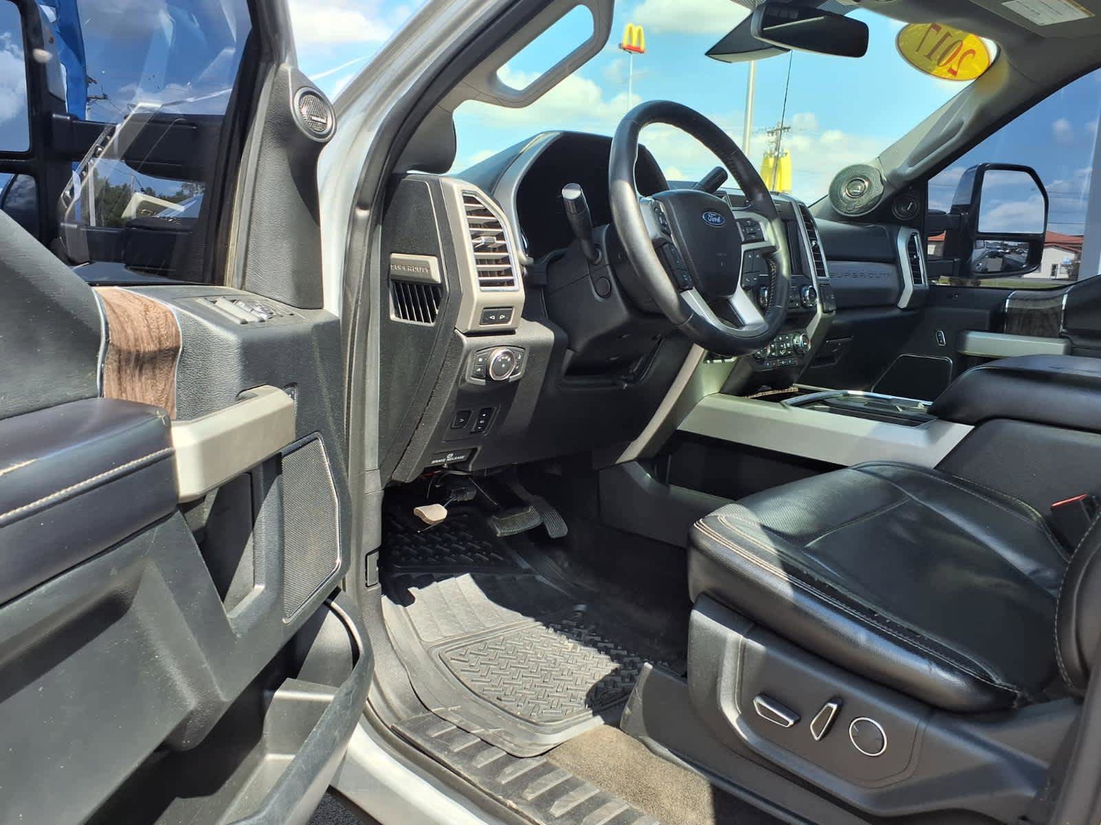 Certified 2017 Ford F250 Lariat w/ Lariat Ultimate Package AWD/4WD image 11