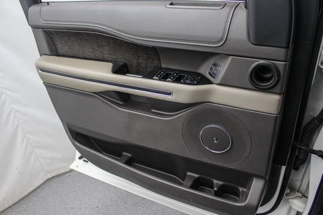 Certified 2020 Ford Expedition Limited w/ Special Edition Package AWD/4WD image 13