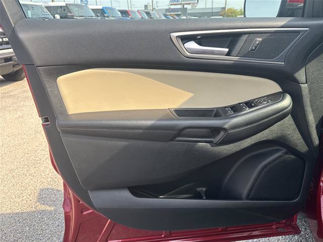 Certified 2022 Ford Edge SEL w/ Convenience Package AWD/4WD image 24