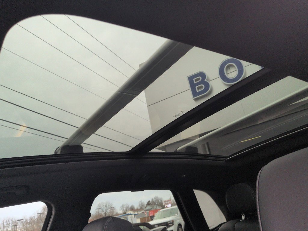 Used 2021 Audi SQ5 Prestige w/ Prestige Package image 8