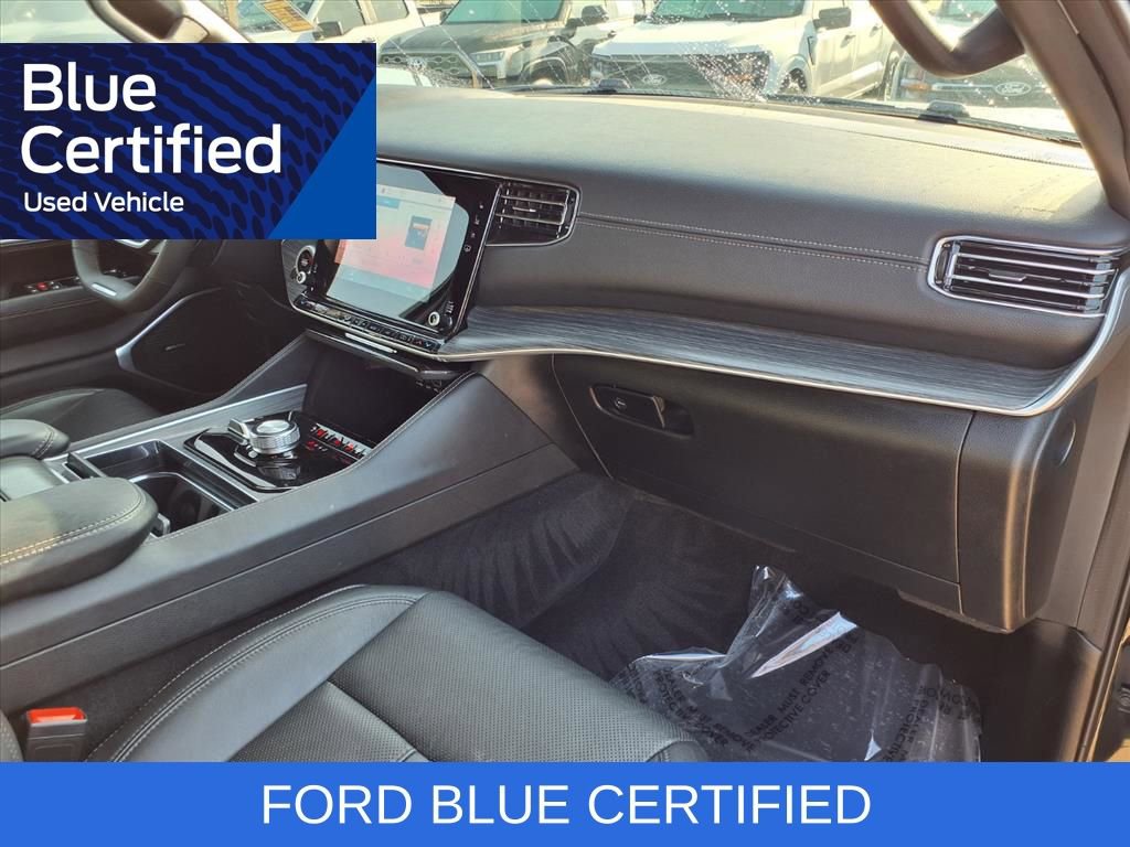 Used 2024 Jeep Wagoneer L Series II w/ Flexible Seating Group image 31