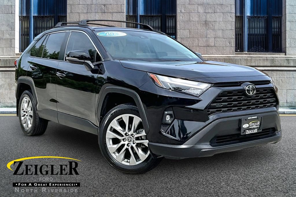 Used 2023 Toyota RAV4 XLE Premium FWD image 1