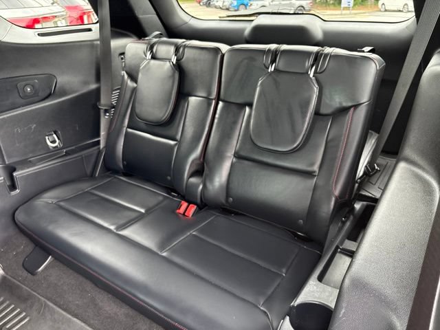 Certified 2025 Ford Explorer ST-Line w/ Premium Package RWD image 29