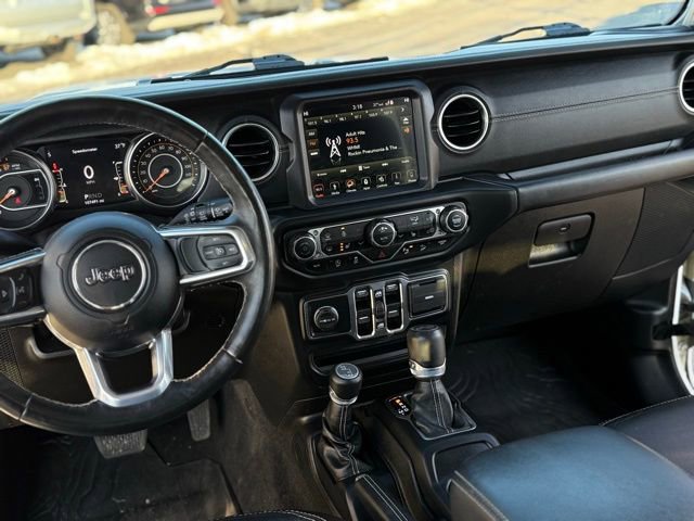 Used 2019 Jeep Wrangler Unlimited Sahara w/ Uconnect 4C Nav & Sound Group image 21