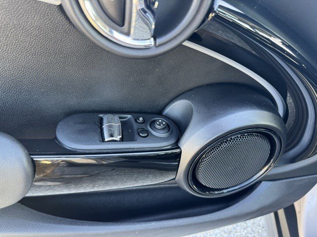 Used 2023 MINI Cooper S image 12