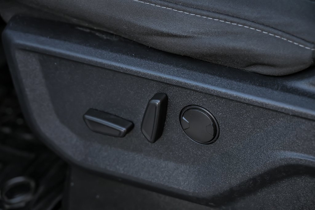 Certified 2022 Ford F150 XLT w/ Equipment Group 302A High image 20