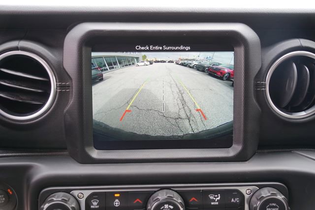 Used 2019 Jeep Wrangler Unlimited Sahara w/ Quick Order Package 24M Moab image 13