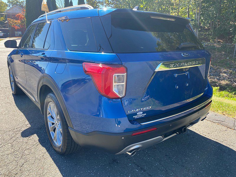 Certified 2021 Ford Explorer Limited w/ Equipment Group 301A image 3