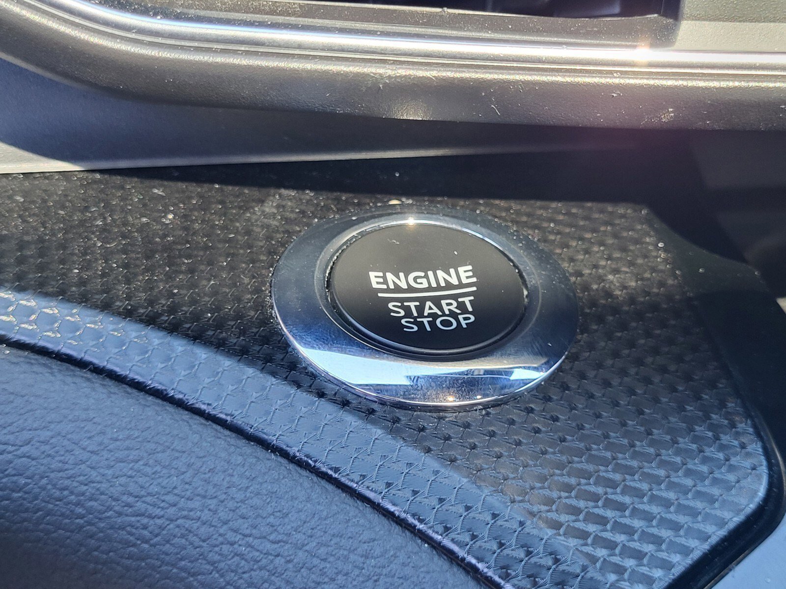 Certified 2023 Ford Explorer ST-Line w/ Class IV Trailer Tow Package image 24