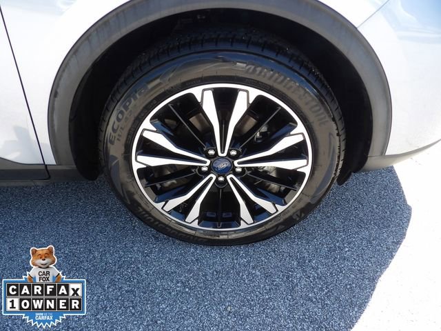 Certified 2022 Ford Escape SEL w/ SEL Stealth AWD Package image 12