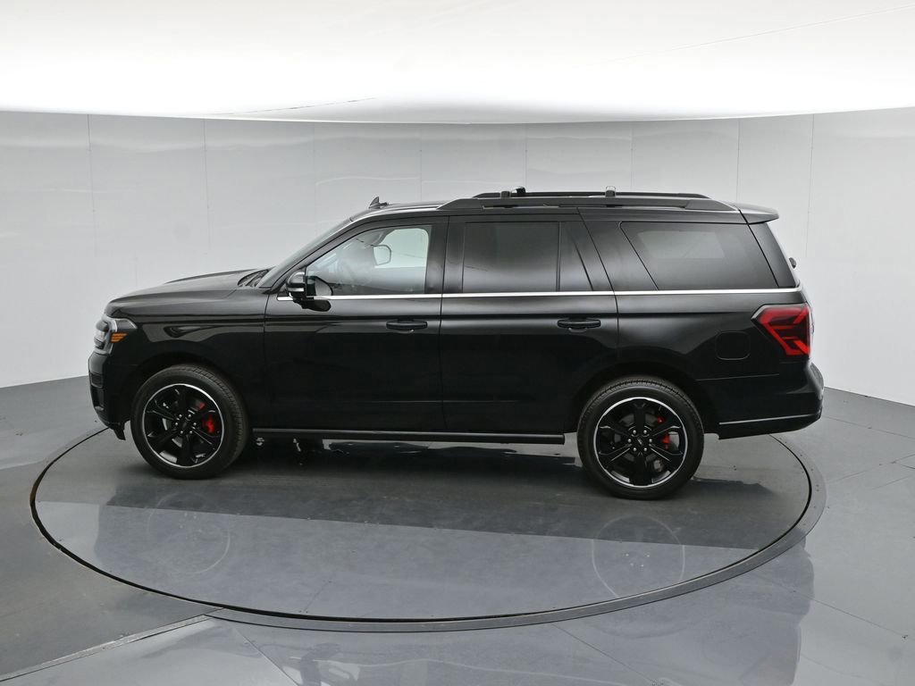 Certified 2023 Ford Expedition Limited image 24