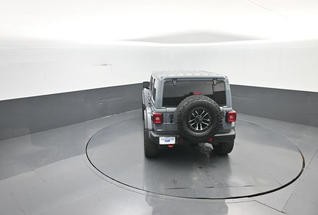 Used 2025 Jeep Wrangler Unlimited Rubicon AWD/4WD image 30