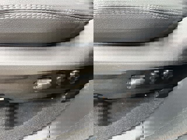 Used 2022 Subaru Forester Premium AWD/4WD image 36