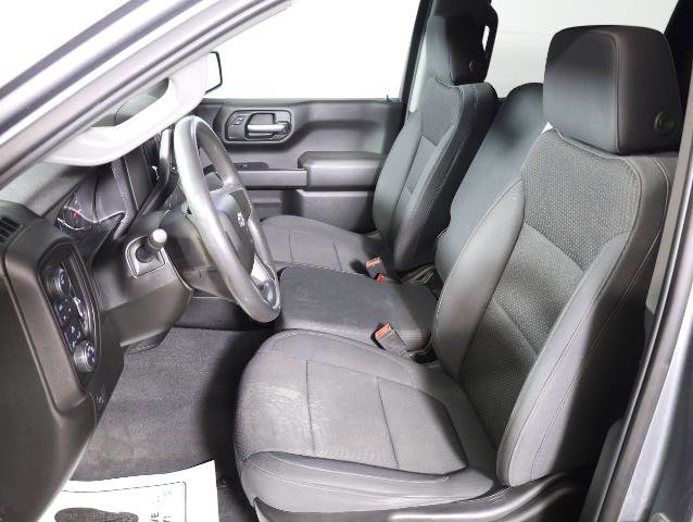 Used 2021 Chevrolet Silverado 1500 Custom Trail Boss w/ LPO, Dark Essentials Package image 9