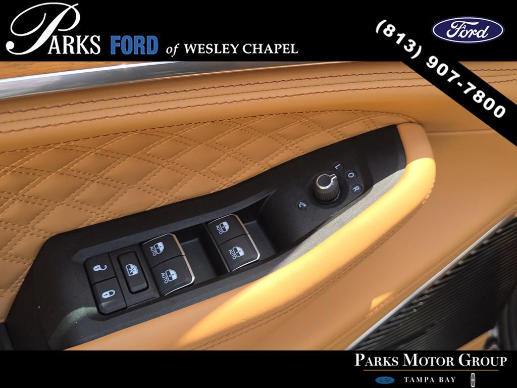Used 2025 Jeep Grand Cherokee L Summit AWD/4WD image 19