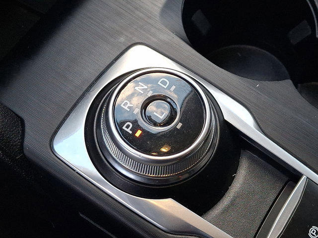 Certified 2022 Ford Escape SE image 17